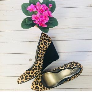 ⚡️moving sale Lucky brand leopard wedges